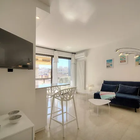 Ref 1745 - Center - For Rent Appartamento Cannes