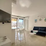 Ref 1745 - Center - For Rent Apartment Cannes