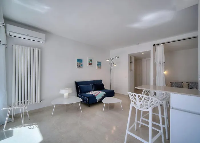 Ref 1745 - Center - For Rent Daire *