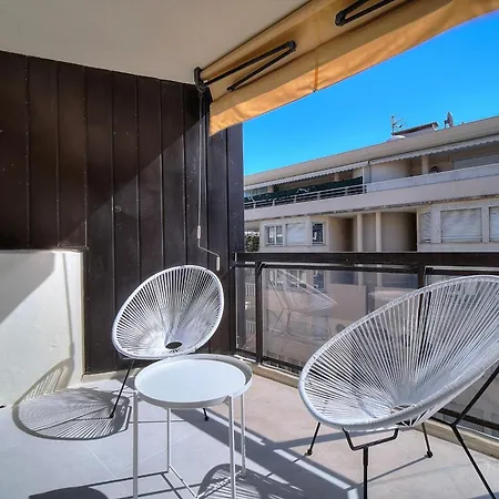 Ref 1745 - Center - For Rent * Cannes